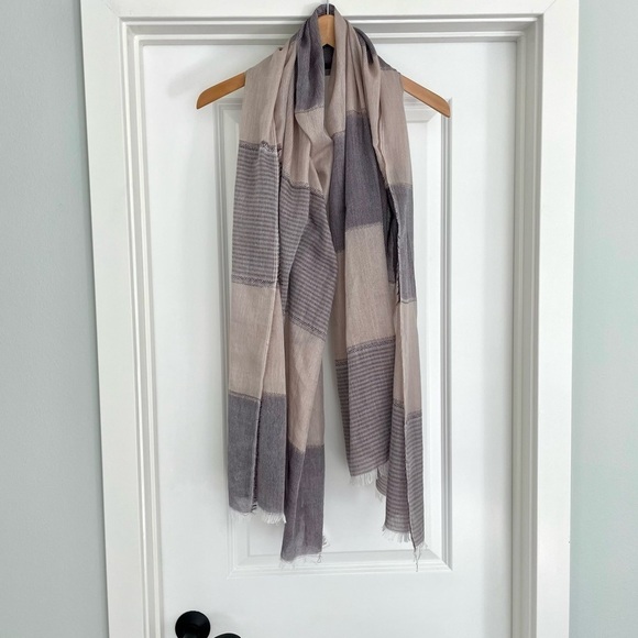 Chico’s oversized boho fringe scarf/shawl - Picture 3 of 6